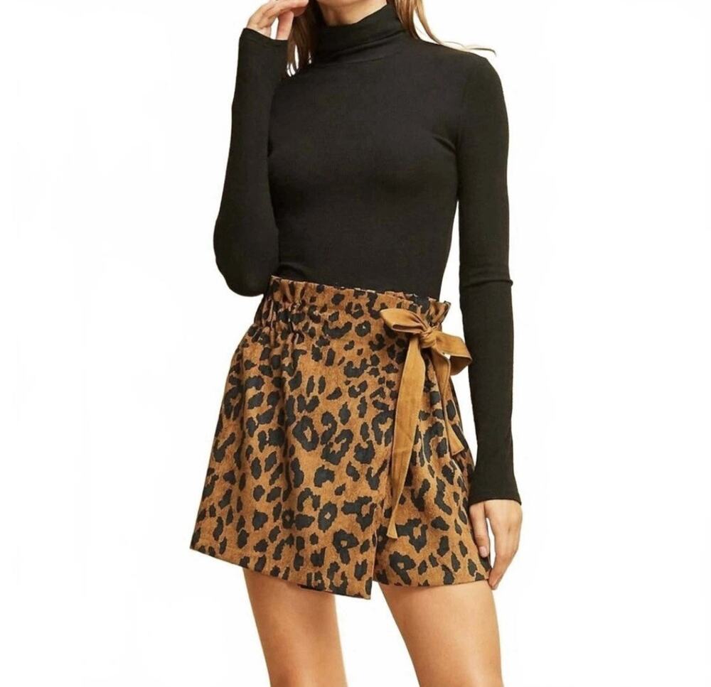 Entro Corduroy Leopard Print Faux Wrap Pull On Paper Bag Skort Medium Festival